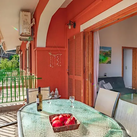 Golden Flower's Appartement