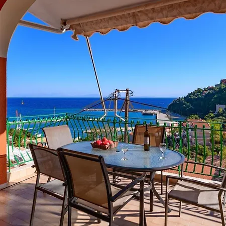 Appartamento Golden Flower's *